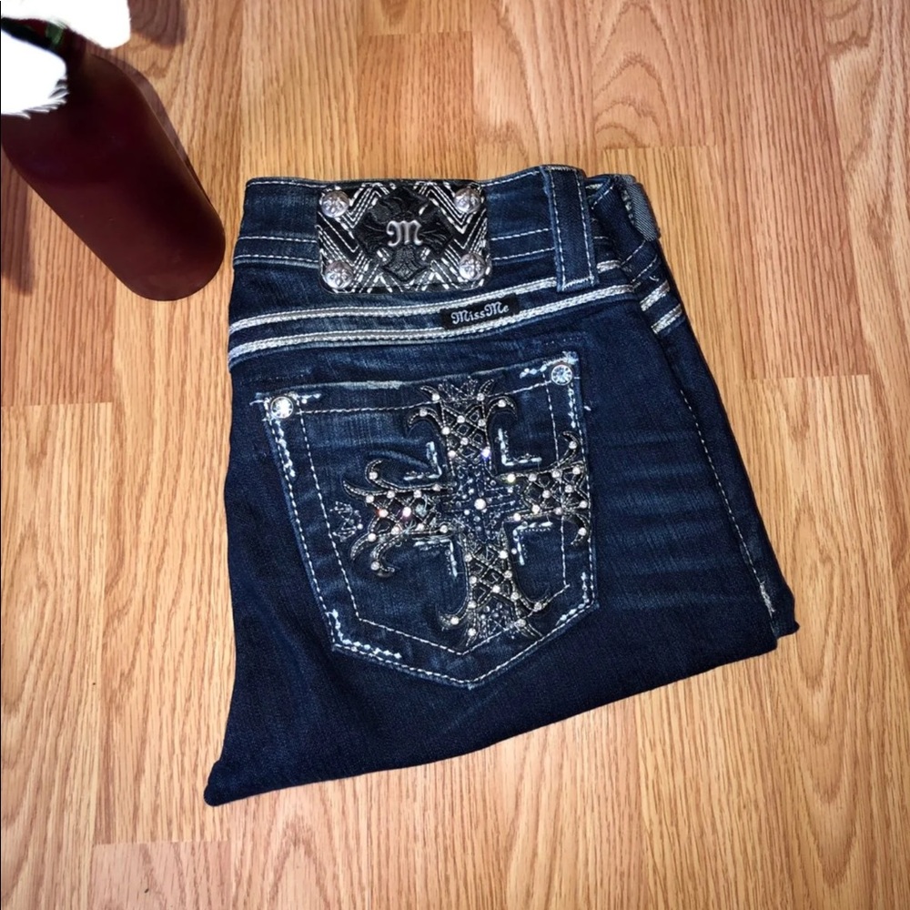 Miss Me Shorts 28